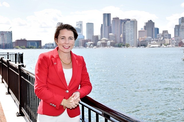 Maura Healey conversó sobre sus experiencias abogando por los residentes de Massachusetts