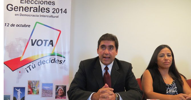 Instan a bolivianos del exterior a votar en elecciones de su país