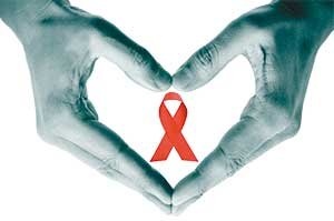 FERIA DE SALUD EN SAN ANTONIO PARA TRAER CONCIENCIA A LOS LATINOS SOBRE EL VIH / SIDA