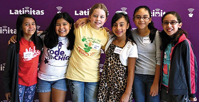 Latinitas compartió su código con las chicas