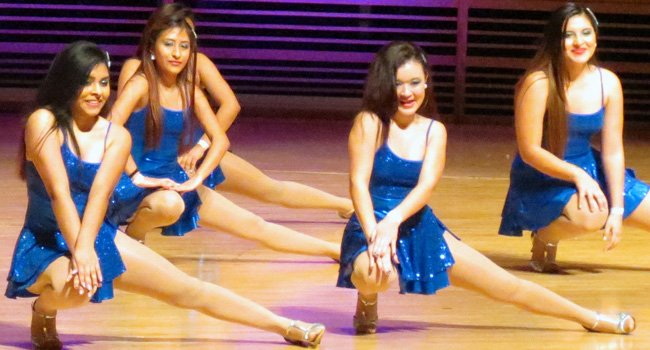Estudiantes de MCPS bailan latino en Strathmore