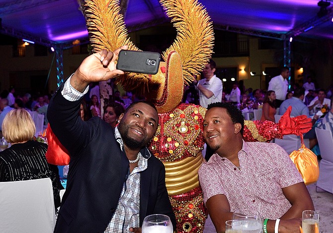 ¿En dónde se estaban tomando un selfie Big Papi y Pedro Martínez?