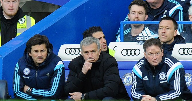 Mourinho: "estoy avergonzado de perder con Bradford"