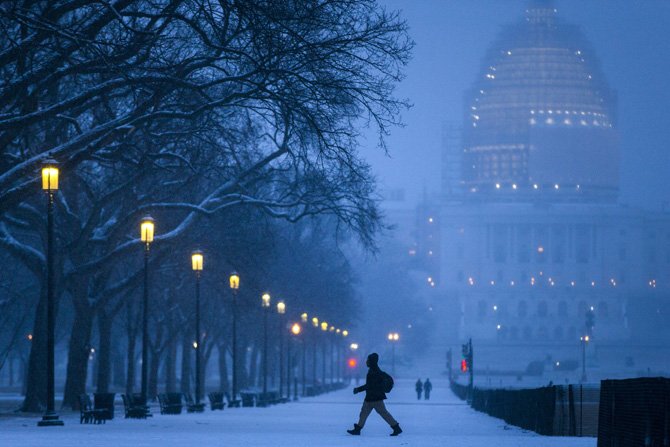 Temporal paraliza el área de Washington