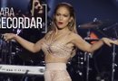 Jennifer López utilizó un vestuario inspirado en Selena