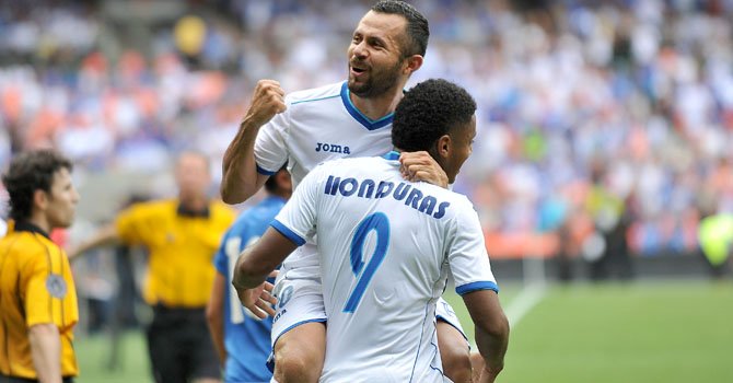 2.0: Honduras derrota fácil a El Salvador