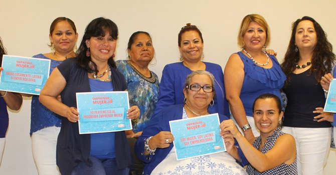 Capacitan a mujeres emprendedoras