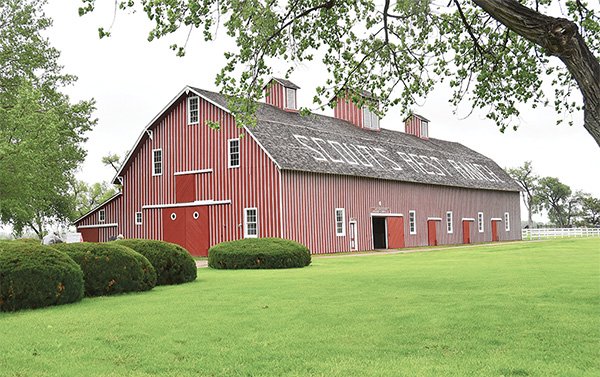 Cody llegó a tener 4,000 acres. La casa construida en 1886 y el establo son originales y están llenos de recuerdos y muebles que pertenecieron a la familia. En 1965 se convirtió en parque estatal histórico.