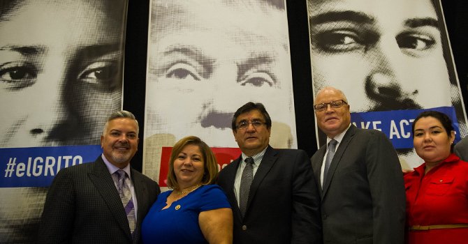 "El grito de los latinos es el voto"