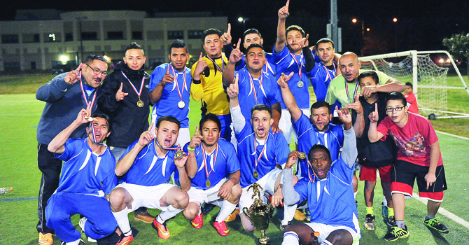 Tetracampeones de la Liga de Gunston