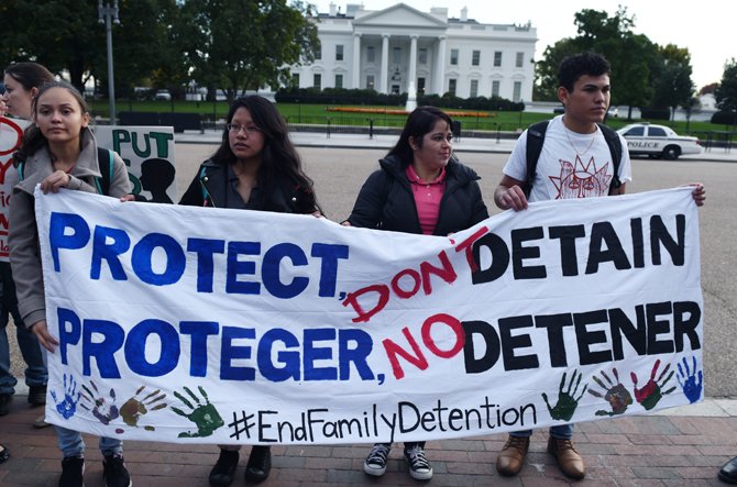 No a los centros de detención para familias inmigrantes
