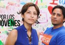 Óscar Hernández y Carolina Ramírez trabajan por el sueño de muchos jóvenes que como ellos han sido amparados por el DACA. Foto EFE