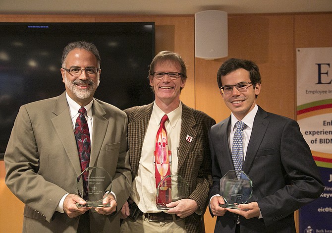 Médicos reciben importante premio en Boston por sus contribuciones a los latinos
