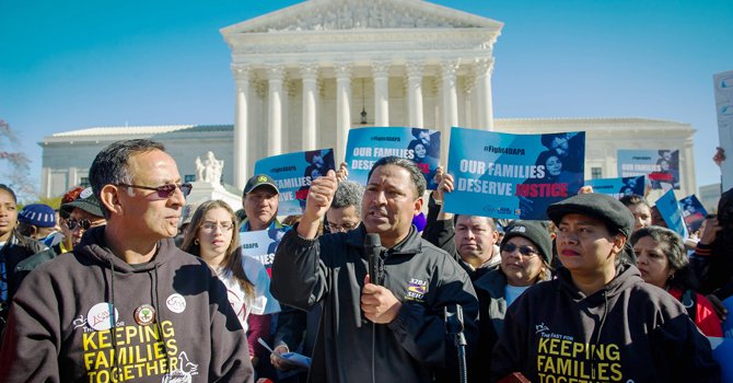 Obama recurre ante el Supremo medidas de alivio migratorio
