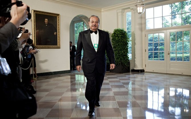 El hombre que con su riqueza empobrece al mundo