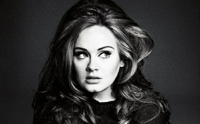 'Hello' de Adele ha alcanzado los mil millones de visitas