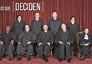 El futuro de unos 5 millones de indocumentados que se encuentran en Estados Unidos está en manos de la Corte Suprema de Justicia, que en este verano tiene previsto tomar una decisión sobre la constitucionalidad de las ordenes ejecutivas en inmigración promulgadas por el presidente Barack Obama. Fotos: Archivo