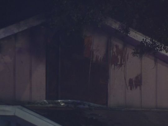 Incendio al sur de Austin desplaza a 8 personas de su hogar
