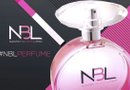 El perfume, por su parte, pretende captar el encanto y glamur de toda aspirante y se presenta en una combinación de nerolí, rosas rojas, fresias y lirios contrastados con pachulí y sándalo./Foto:Facebook