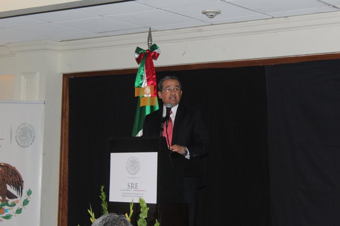Velasco Monroy nuevo cónsul de México para San Antonio
