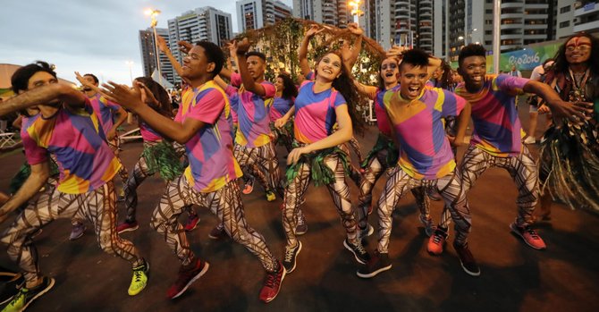 Río promete una ceremonia "cool" que llegue al corazón del mundo