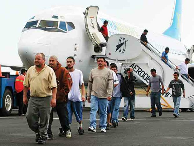 Masiva deportación de hondureños