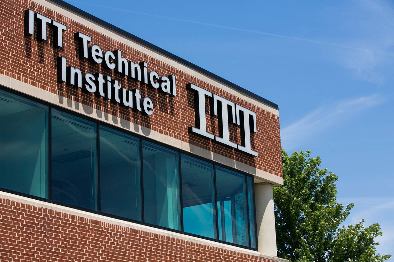 Cierre de ITT Tech Opciones para los estudiantes que se quedaron en el