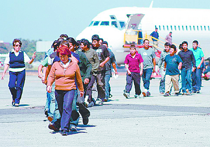 Miles regresan a Honduras contra su voluntad