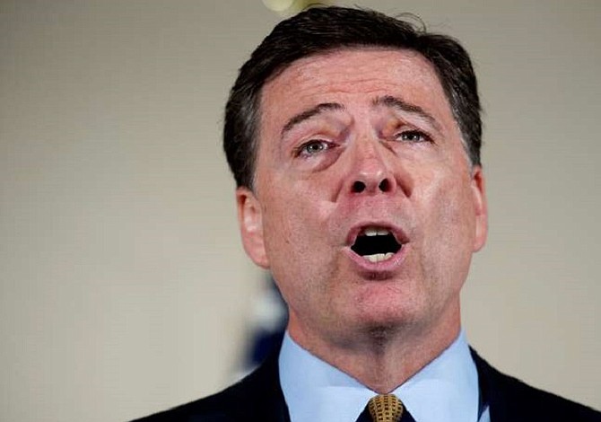 FBI obtiene orden para revisar correos recién hallados