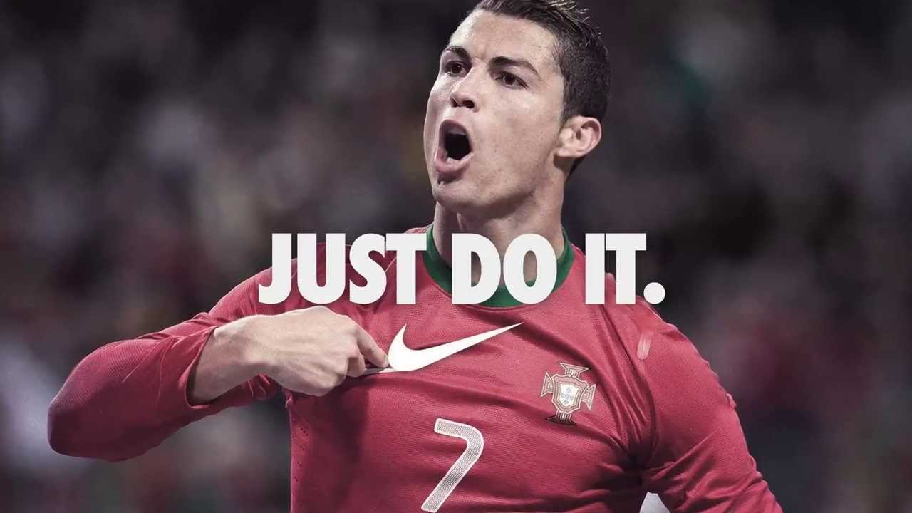 Cristiano Ronaldo firma contrato vitalicio con Nike Boston's Online  Hispanic Community | El Planeta
