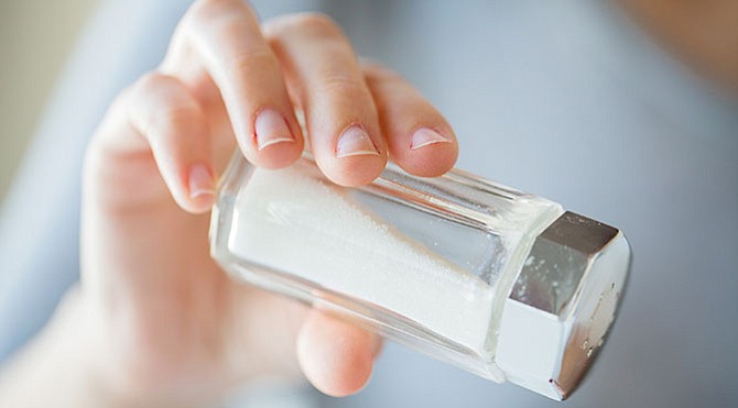 Evita el consumo excesivo de la sal