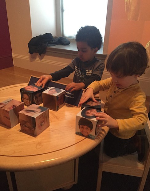 Este sábado 28 de enero La Galería Nacional de Retratos del Smithsonian en colaboración con Explore! Children's Museum abre su primer espacio dedicado a niños completamente bilingüe.