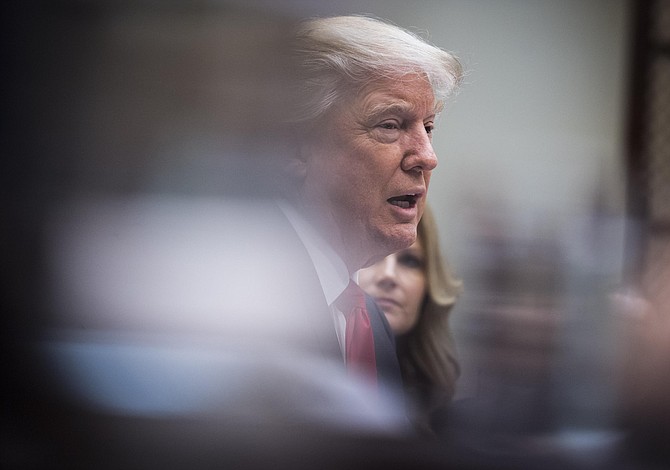 De costa a costa, el veto migratorio revisado de Trump enfrenta desafíos legales en los tribunales