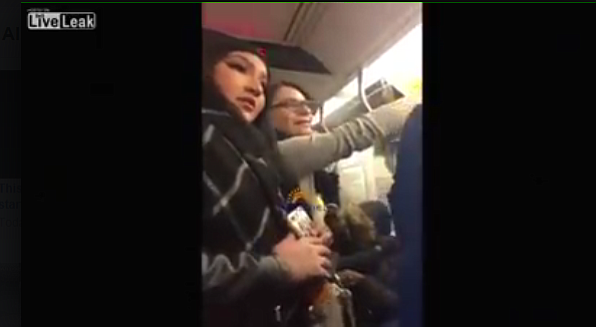 Una latina sale en defensa de una pareja musulmana en el metro de Nueva York