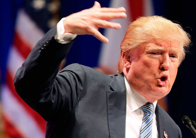 Trump niega que su campaña se aliara con Rusia