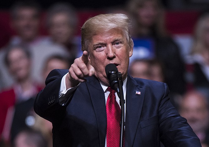 Trump niega haber insultado a El Salvador y Haití llamándolos “shithole”