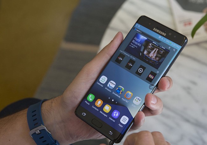 Accionista de 11 años saca los colores a Samsung por fiasco del Note 7