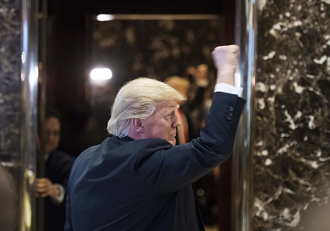 Aprobación del Presidente Trump repunta después de ataque a Siria, aunque estadounidenses no desean más acciones unilaterales
