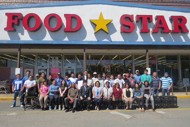 Histórico supermercado cierra sus puertas en Arlington y se muda a Alexandria