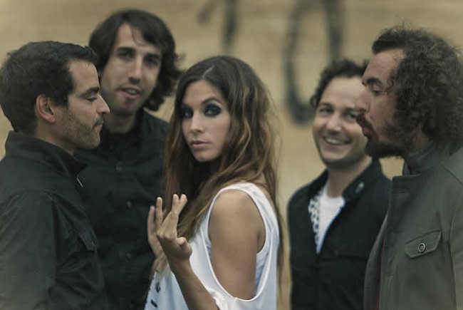 Pop español en el Howard Theatre
