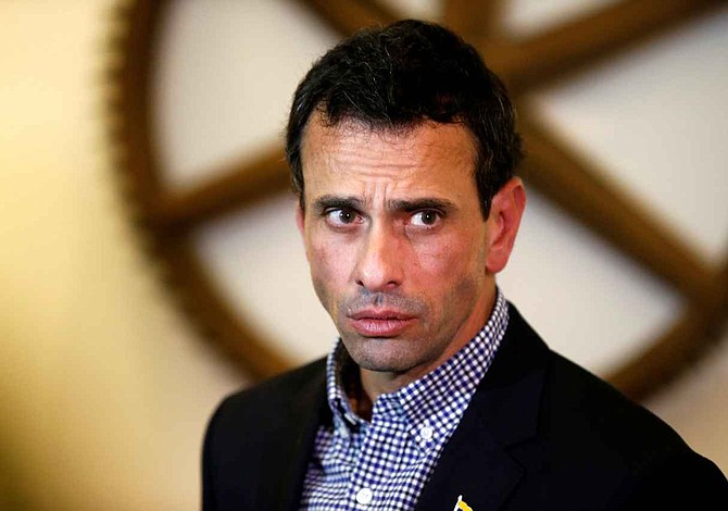 Gobierno venezolano retuvo pasaporte de Capriles y le impidió ir a ONU