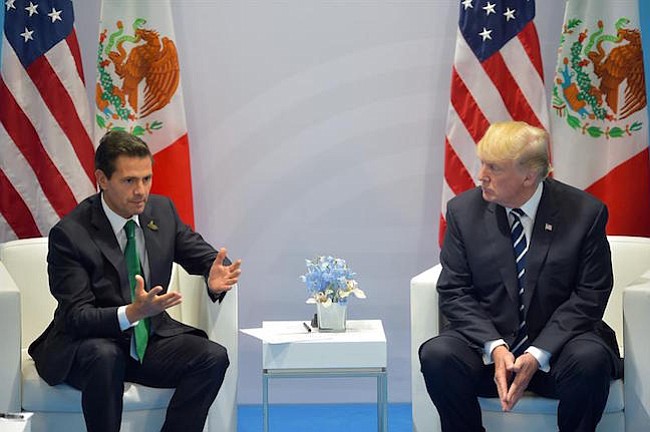 Después de reunirse con Peña Nieto, el Presidente Trump todavía “absolutamente” quiere que México pague por el muro de la frontera