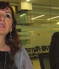 CÓNSULES. Gloria Lissette Nalvarte. Cónsul General de Perú y Jhadith Ibssen, Cónsul Adscrito.