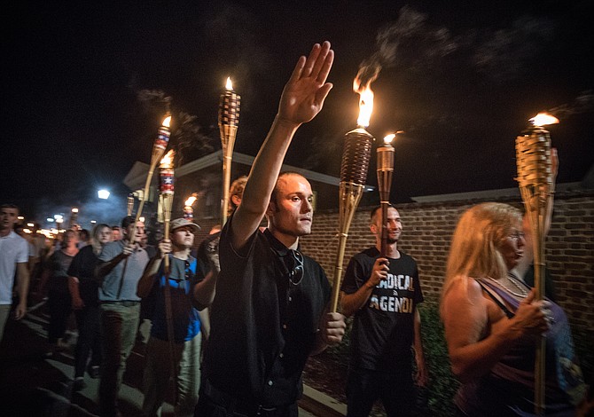 No se puede culpar a una potencia extranjera de la violencia en Charlottesville