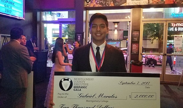 Gabriel Morales quiere estudiar Negocios y tener su propia compañía.