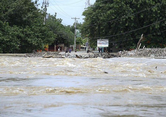 OPINIÓN: Tras huracán Irma, residentes de Nagua en RD piden construir un malecón