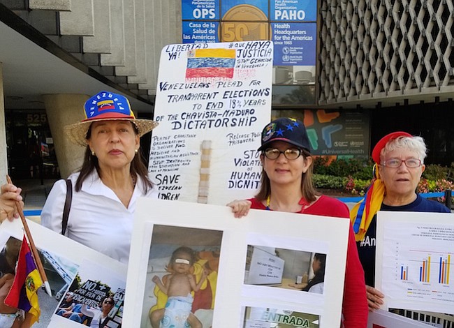 Médicos venezolanos exigieron un canal humanitario frente a la OPS en Caracas y Washington DC
