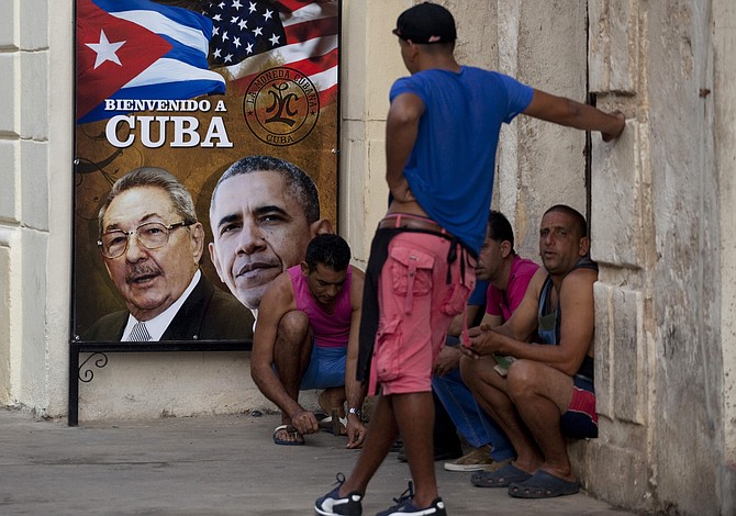 EE.UU. cortará personal de embajada en Cuba y advierte a los viajeros de ataques a hoteles