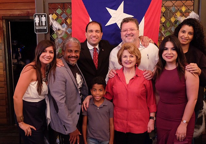 "Lechón y Chinchorreo" para ayudar a Puerto Rico
