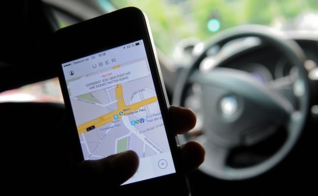 El Salvador sugiere a conductores no dar servicio con Uber porque es ilegal
